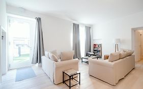 Borgovico Garden -By House Of Travelers-